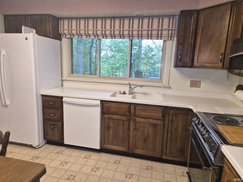 Tiny photo for 1828 N Royal Oaks Drive, Monticello, IN 47960 (MLS # 202616437)