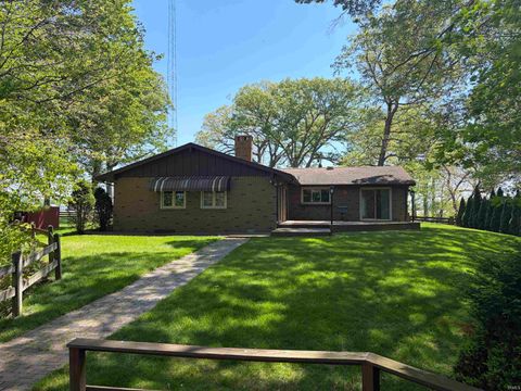 Tiny photo for 1828 N Royal Oaks Drive, Monticello, IN 47960 (MLS # 202616437)