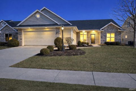 Photo of 7106 Brackenwood Court, Fort Wayne, IN 46835 (MLS # 202607658)