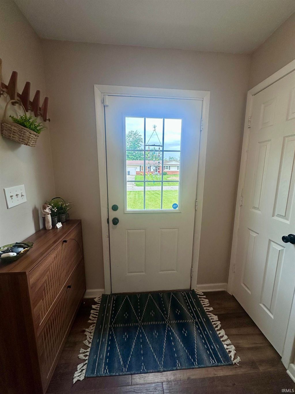 Photo of 7104 S Hibiscus Drive, Muncie, IN 47302 (MLS # 202621148)