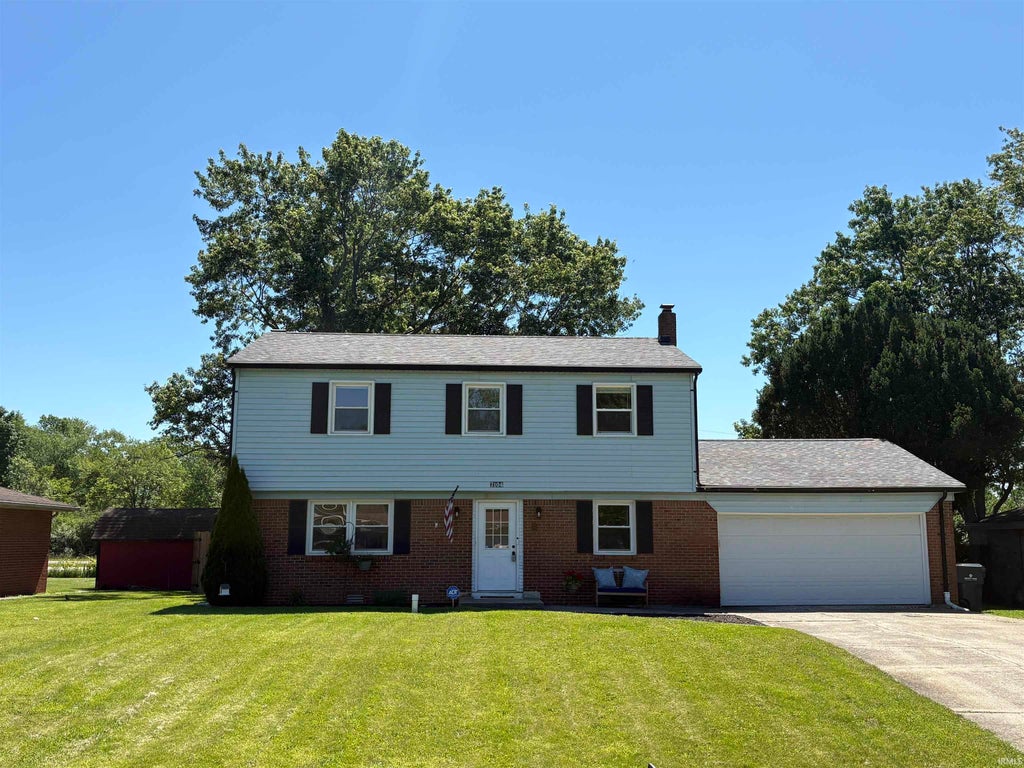 Photo of 7104 S Hibiscus Drive, Muncie, IN 47302 (MLS # 202621148)