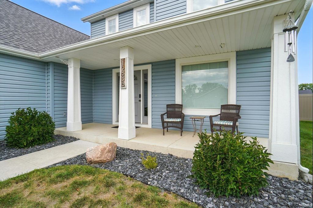 Photo of 16886 Willow Ridge Trail, Fort Wayne, IN 46845 (MLS # 202608985)