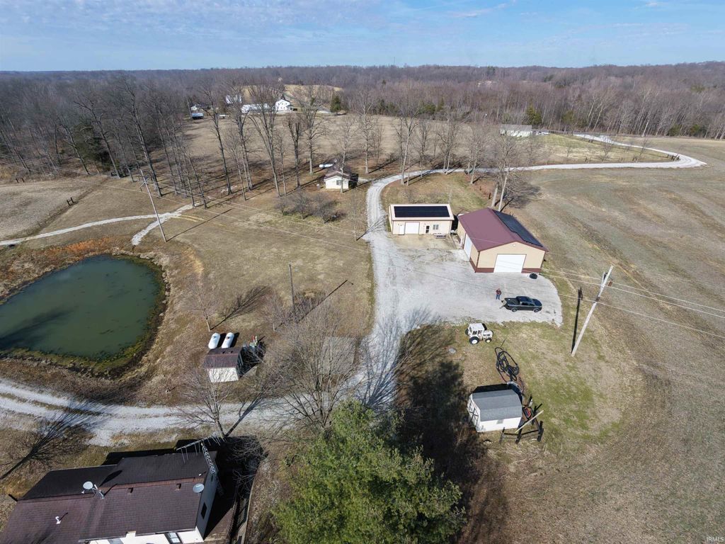Photo of 2810 E Old US 50, Bedford, IN 47421 (MLS # 202607534)
