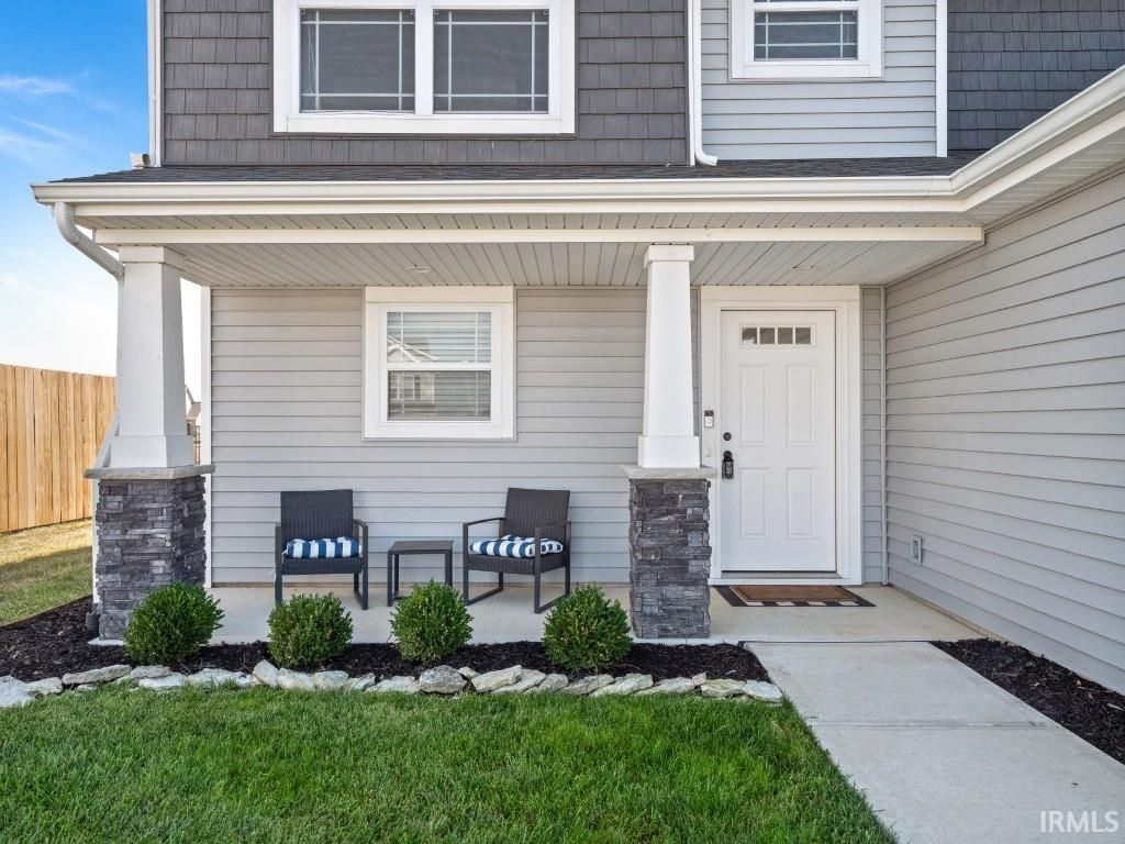 Photo of 13071 Slash Pass, Fort Wayne, IN 46818 (MLS # 202542148)