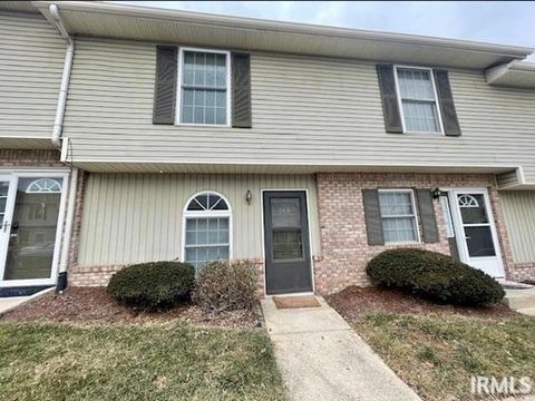 Photo of 648 Sherwood Hills Drive, Bloomington, IN 47401 (MLS # 202617819)