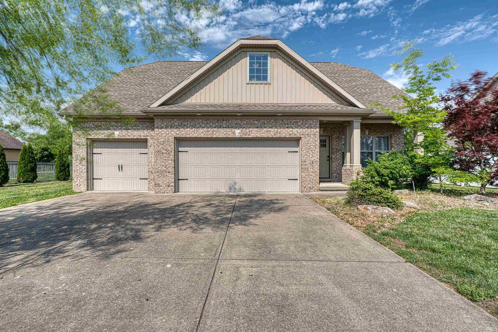 Photo of 3749 Arbor Pointe Drive, Newburgh, IN 47630 (MLS # 202618956)