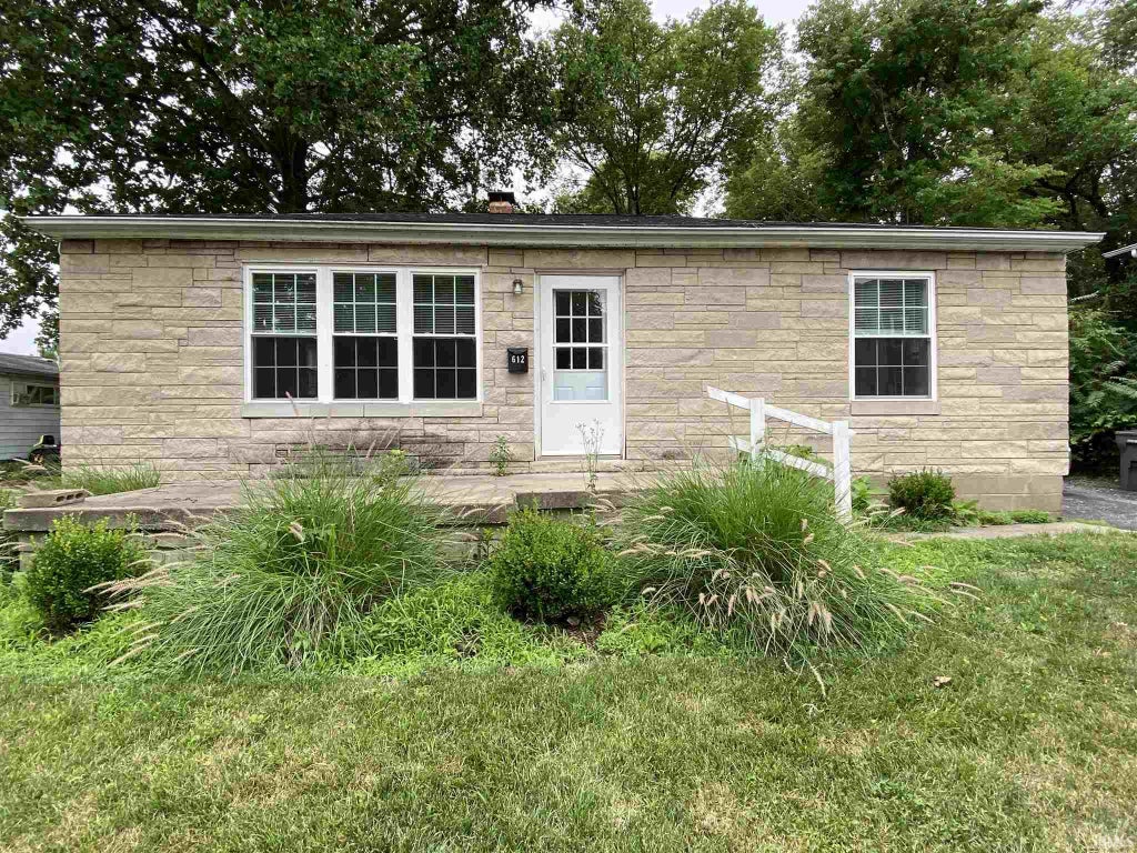 Photo of 612 S Henderson St, Bloomington, IN 47401 (MLS # 202642296)