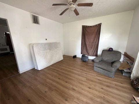 Tiny photo for 1602 9th Street, Bedford, IN 47421 (MLS # 202638813)