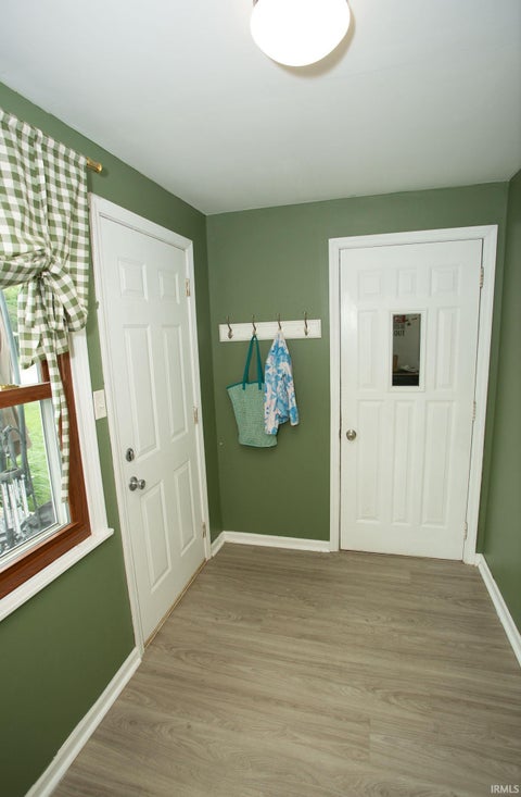 Tiny photo for 437 W 400 S Road, Kokomo, IN 46902 (MLS # 202634000)