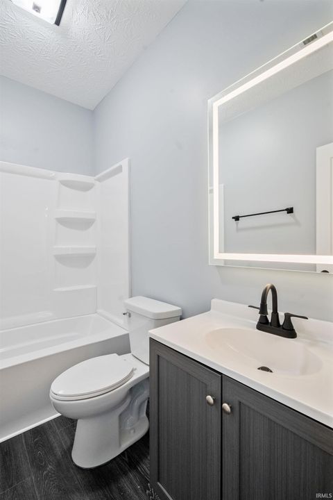 Tiny photo for 412 E Poplar Street, Kokomo, IN 46902 (MLS # 202540184)