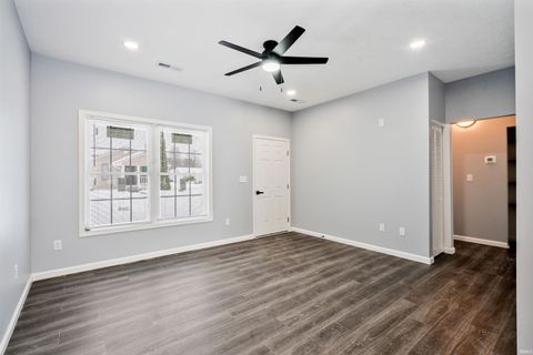 Tiny photo for 412 E Poplar Street, Kokomo, IN 46902 (MLS # 202540184)