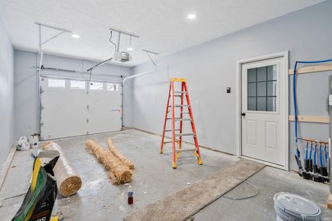 Tiny photo for 412 E Poplar Street, Kokomo, IN 46902 (MLS # 202540184)