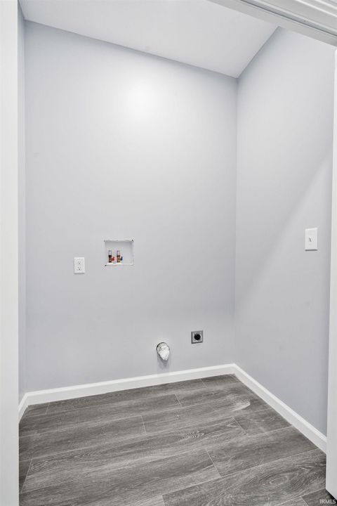 Tiny photo for 412 E Poplar Street, Kokomo, IN 46902 (MLS # 202540184)