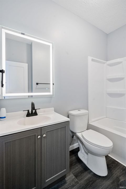 Tiny photo for 412 E Poplar Street, Kokomo, IN 46902 (MLS # 202540184)