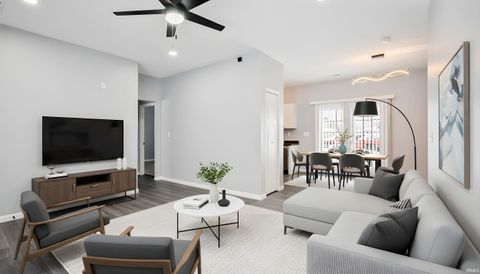 Tiny photo for 412 E Poplar Street, Kokomo, IN 46902 (MLS # 202540184)