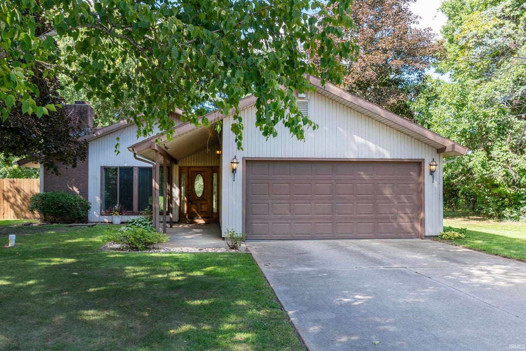 Photo of 23679 County Road 18, Elkhart, IN 46516 (MLS # 202634748)