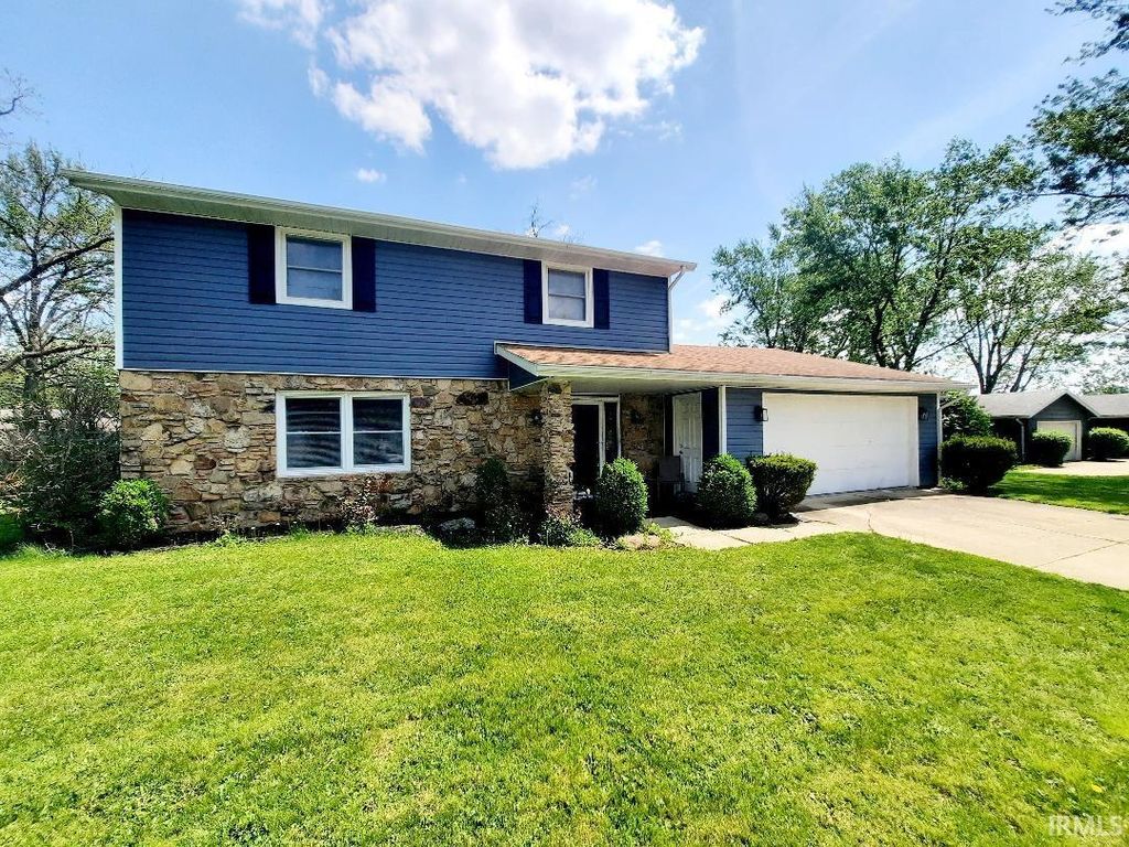 Photo of 1806 N Forest Avenue, Muncie, IN 47304 (MLS # 202548333)