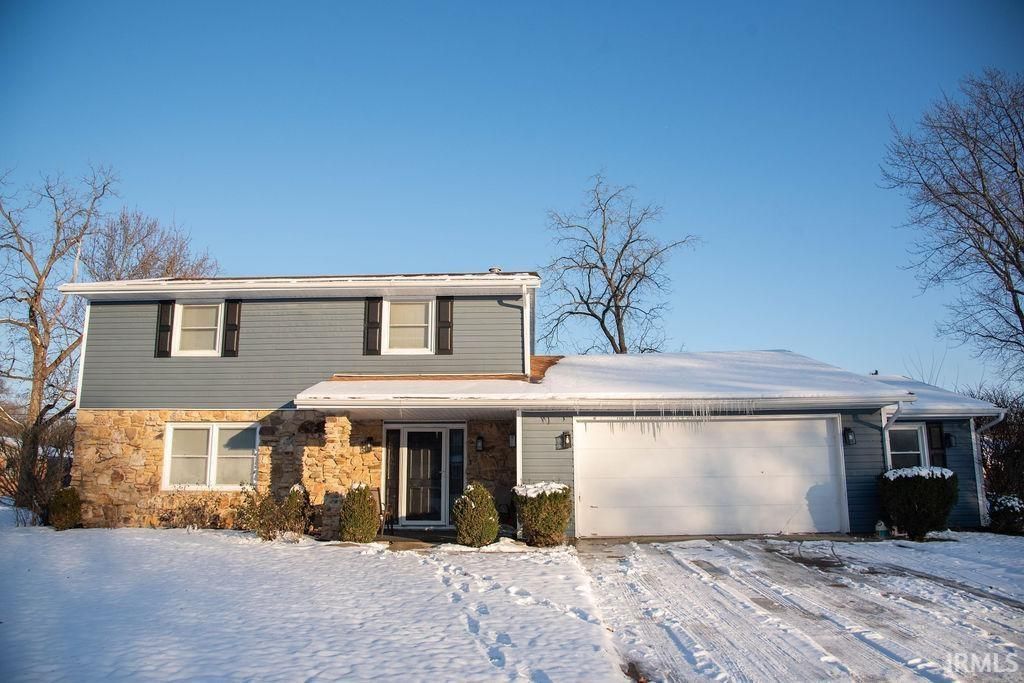 Photo of 1806 N Forest Avenue, Muncie, IN 47304 (MLS # 202548333)