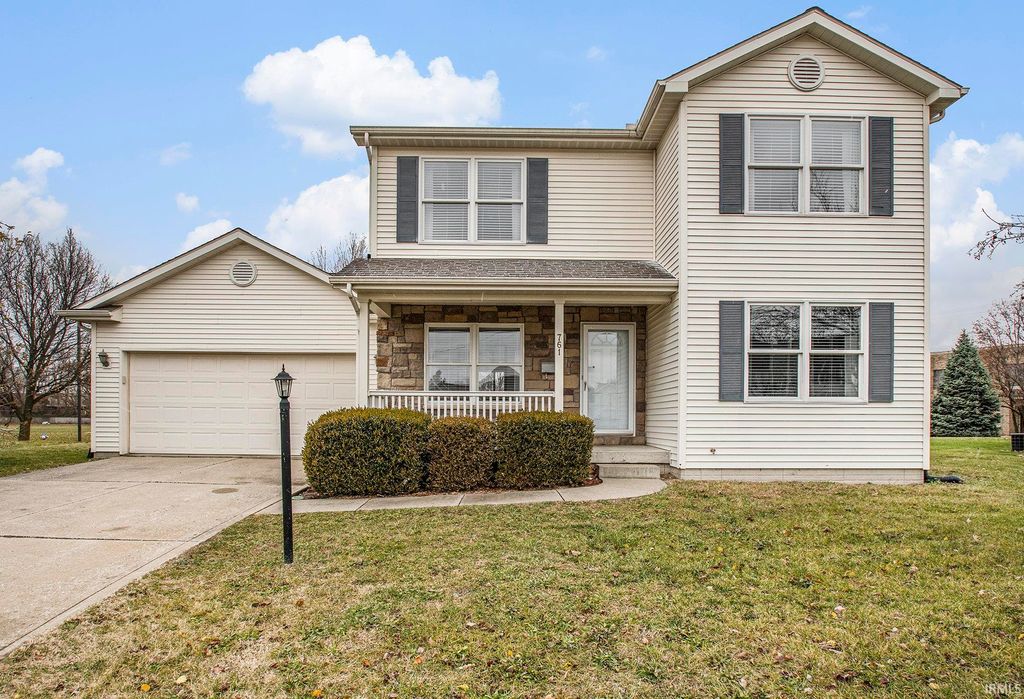 Photo of 761 Roland Court, South Bend, IN 46601 (MLS # 202548239)