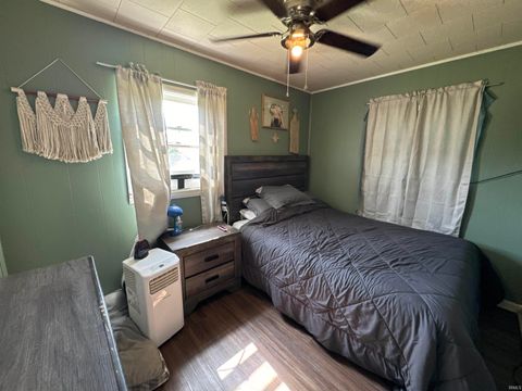 Tiny photo for 212 W Grissom Avenue, Mitchell, IN 47446 (MLS # 202626356)