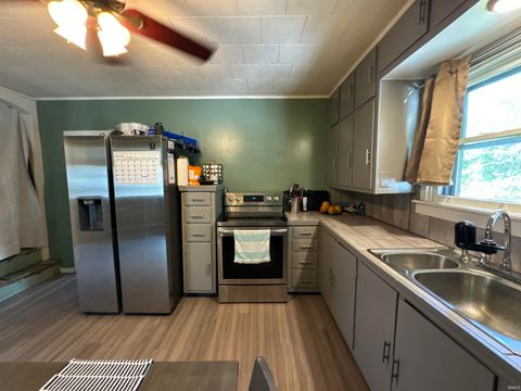 Tiny photo for 212 W Grissom Avenue, Mitchell, IN 47446 (MLS # 202626356)