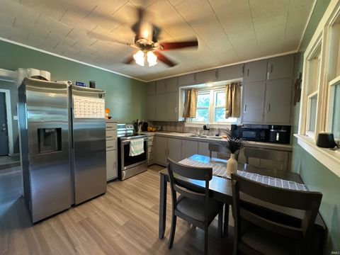 Tiny photo for 212 W Grissom Avenue, Mitchell, IN 47446 (MLS # 202626356)