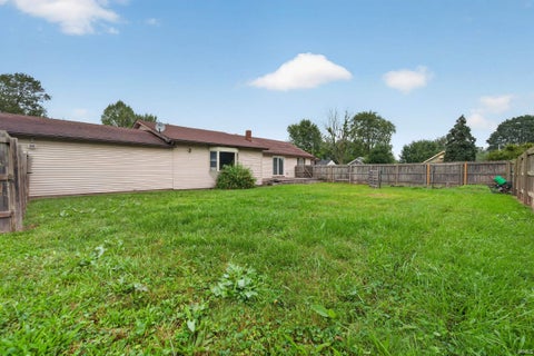 Tiny photo for 2125 N JAY Street, Kokomo, IN 46901 (MLS # 202639272)