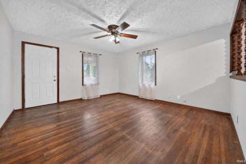 Tiny photo for 2125 N JAY Street, Kokomo, IN 46901 (MLS # 202639272)