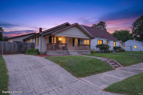 Photo of 2125 N JAY Street, Kokomo, IN 46901 (MLS # 202639272)