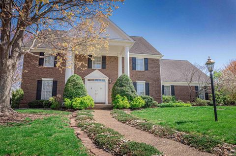 8201 Washington Avenue, Evansville, IN 47715 - #: 202512113