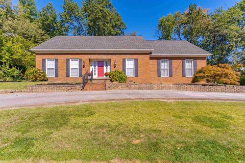 Photo of 3824 Eastbrooke Drive, Evansville, IN 47711 (MLS # 202541109)