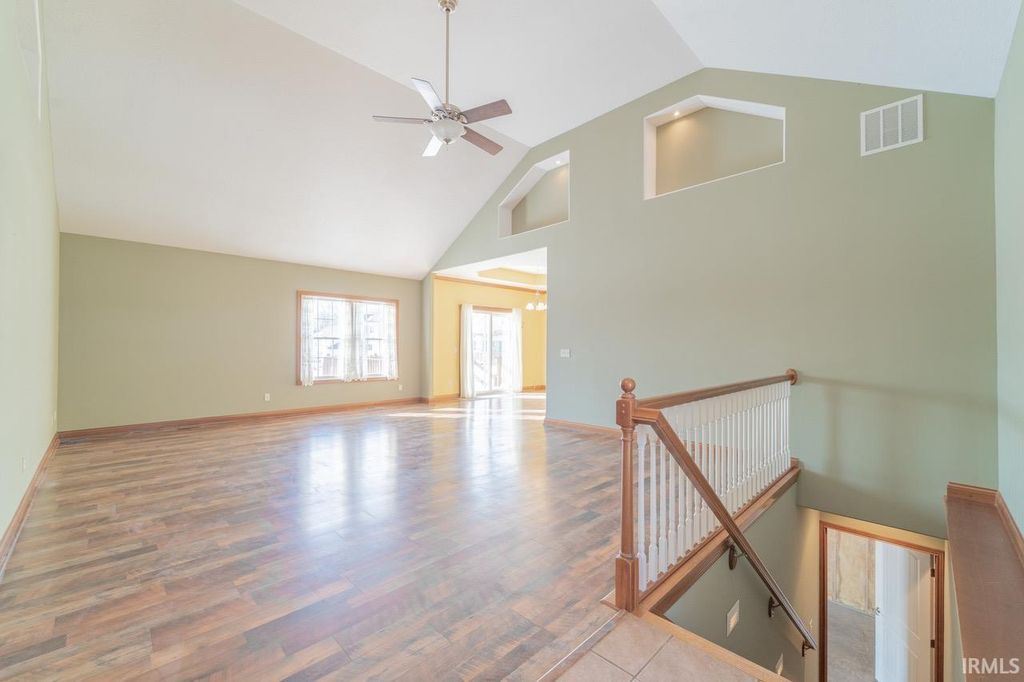 Photo of 333 Ringneck Trail, Warsaw, IN 46580 (MLS # 202604245)