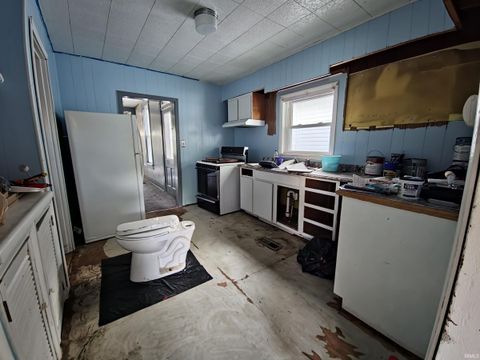 Tiny photo for 509 E Main Street, Peru, IN 46970 (MLS # 202620003)