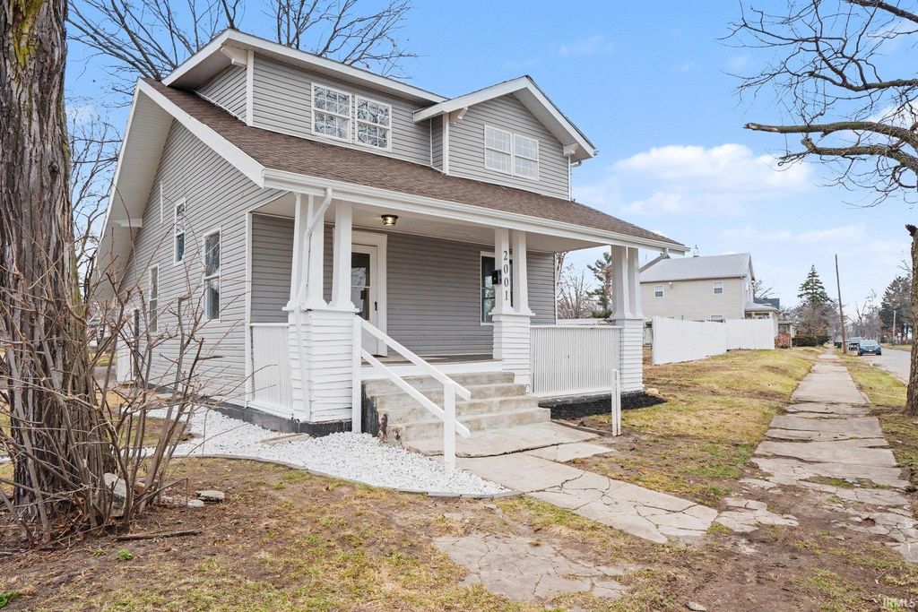 Photo of 2001 W Lincolnway Street, South Bend, IN 46628 (MLS # 202607146)