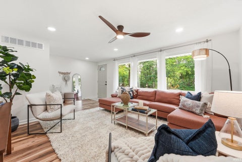 Tiny photo for 1805 Yale Drive, Fort Wayne, IN 46808 (MLS # 202637927)