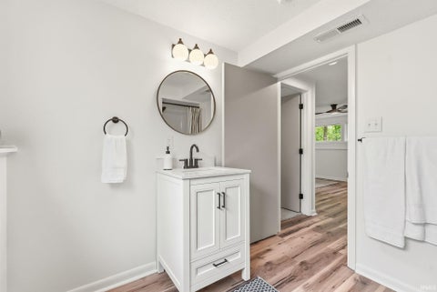 Tiny photo for 1805 Yale Drive, Fort Wayne, IN 46808 (MLS # 202637927)