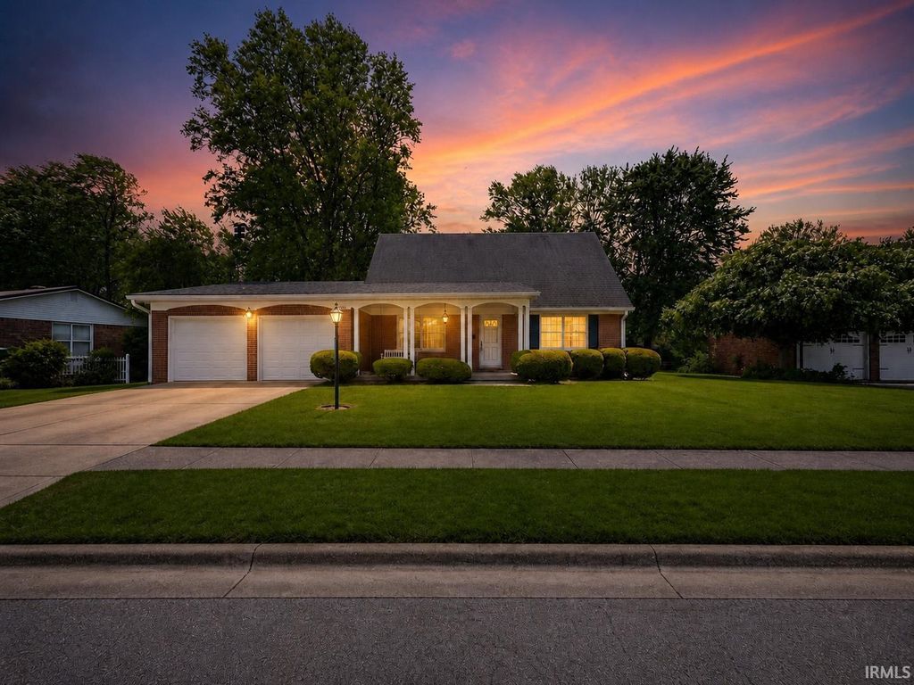 Photo of 219 Holiday Drive, Greentown, IN 46936 (MLS # 202618901)