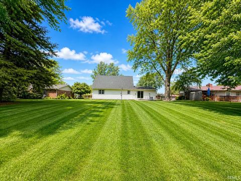 Tiny photo for 219 Holiday Drive, Greentown, IN 46936 (MLS # 202618901)