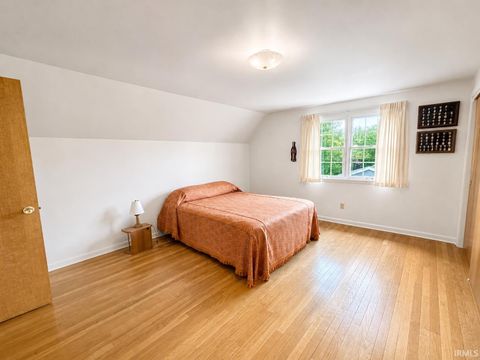 Tiny photo for 219 Holiday Drive, Greentown, IN 46936 (MLS # 202618901)
