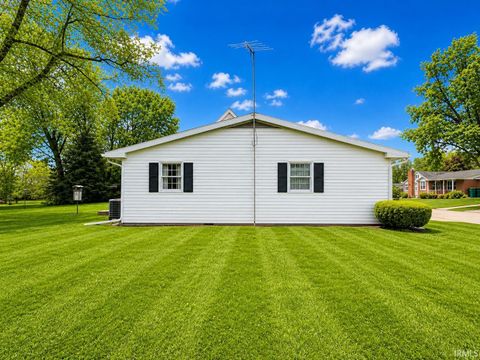 Tiny photo for 219 Holiday Drive, Greentown, IN 46936 (MLS # 202618901)