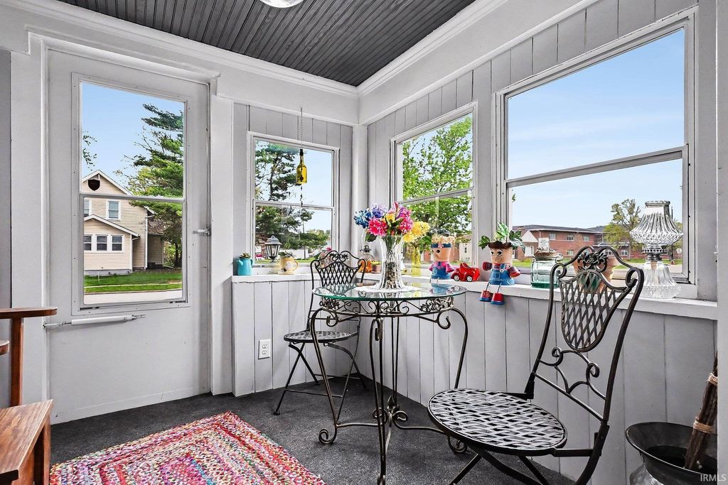 Photo of 220 S Beiger Street, Mishawaka, IN 46544 (MLS # 202614636)