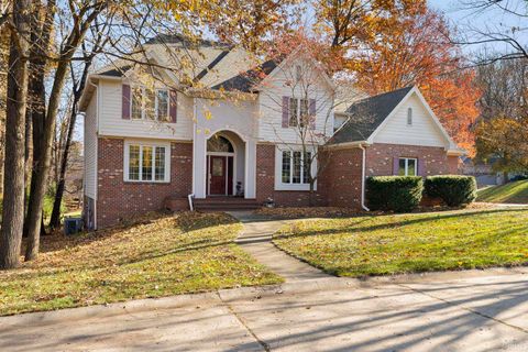 Photo of 703 Emerald Drive, Lafayette, IN 47905 (MLS # 202546741)