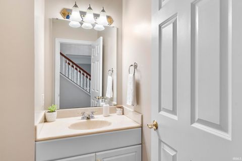 Tiny photo for 703 Emerald Drive, Lafayette, IN 47905 (MLS # 202546741)