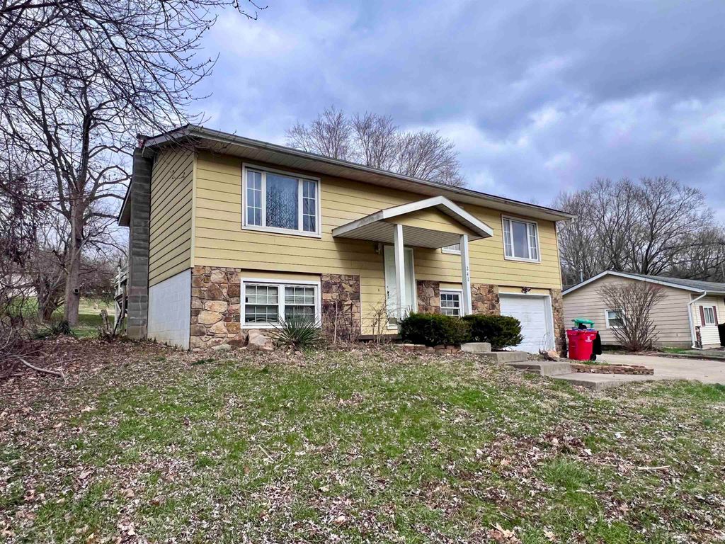 Photo of 240 &amp; 242 W Main Street, Ellettsville, IN 47429 (MLS # 202608959)