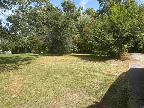 Photo of 1721 E Williams Street, Marion, IN 46953 (MLS # 202644860)