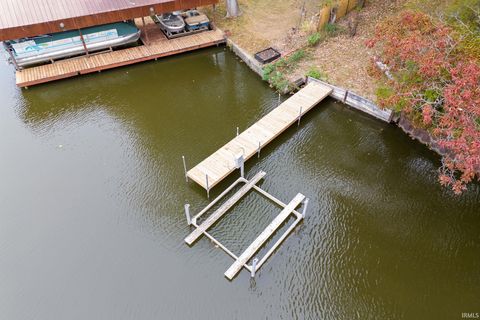 Tiny photo for 5255 E Bay Front Court, Monticello, IN 47960 (MLS # 202542113)