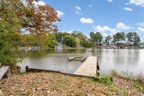 Tiny photo for 5255 E Bay Front Court, Monticello, IN 47960 (MLS # 202542113)