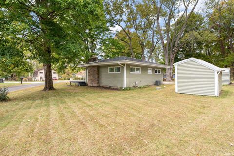 Tiny photo for 5255 E Bay Front Court, Monticello, IN 47960 (MLS # 202542113)