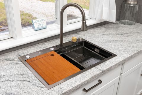 Tiny photo for 5255 E Bay Front Court, Monticello, IN 47960 (MLS # 202542113)