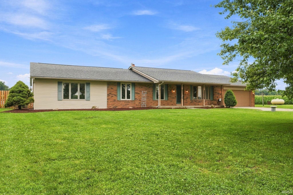 Photo of 15135 Scipio Road, Harlan, IN 46743 (MLS # 202634199)
